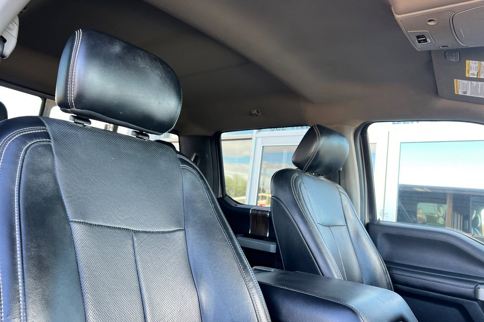 Used 2018 Ford F150 Lariat w/ Equipment Group 502A Luxury image 17