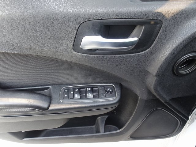 Used 2018 Dodge Charger SXT w/ Blacktop Package image 8