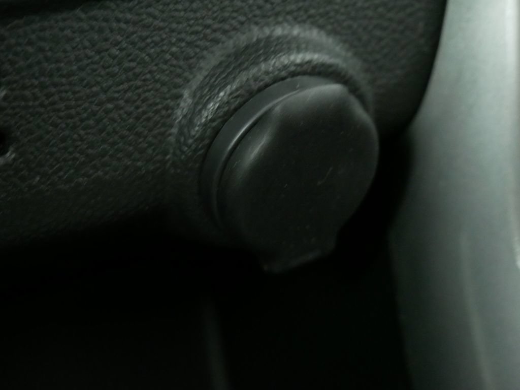 Used 2015 Chevrolet Trax LTZ AWD/4WD image 32