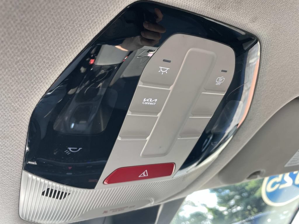 Used 2025 Kia K4 FWD image 23