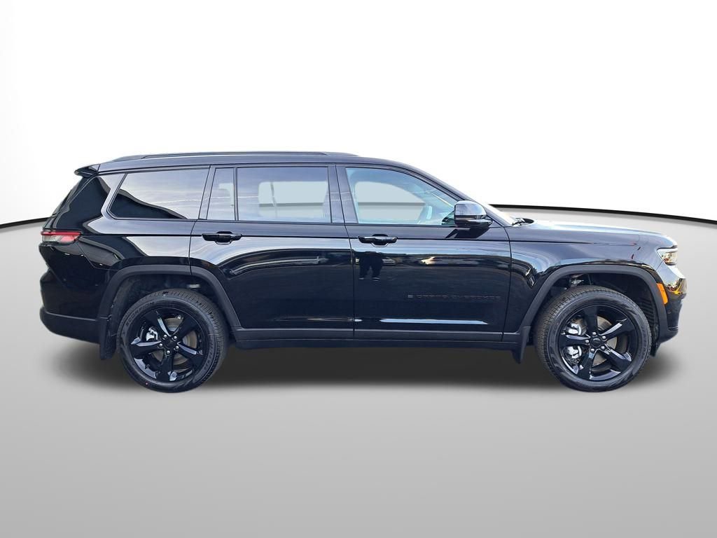 New 2025 Jeep Grand Cherokee L Limited w/ Luxury Tech Group II image 7