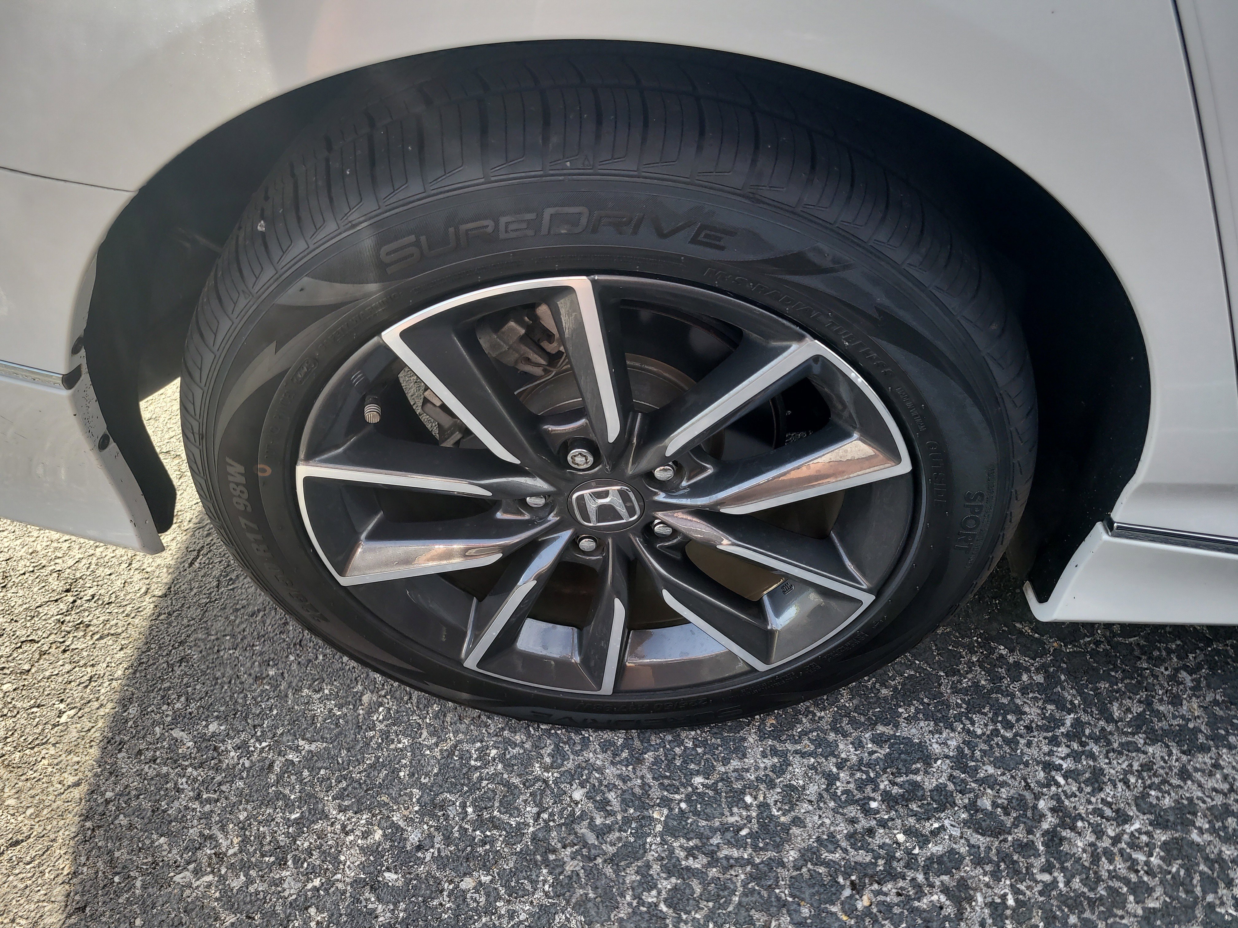 Used 2021 Honda Accord EX-L image 8