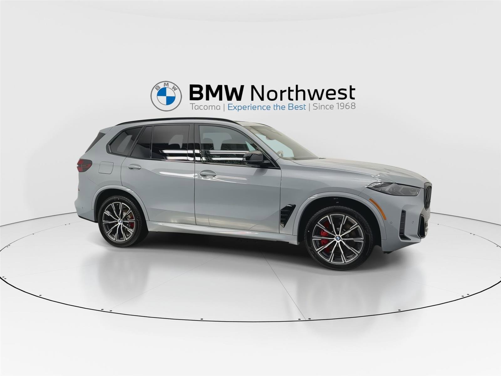New 2026 BMW X5 M60i image 5