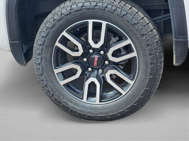 Used 2020 GMC Sierra 1500 AT4 w/ AT4 Premium Package AWD/4WD image 8