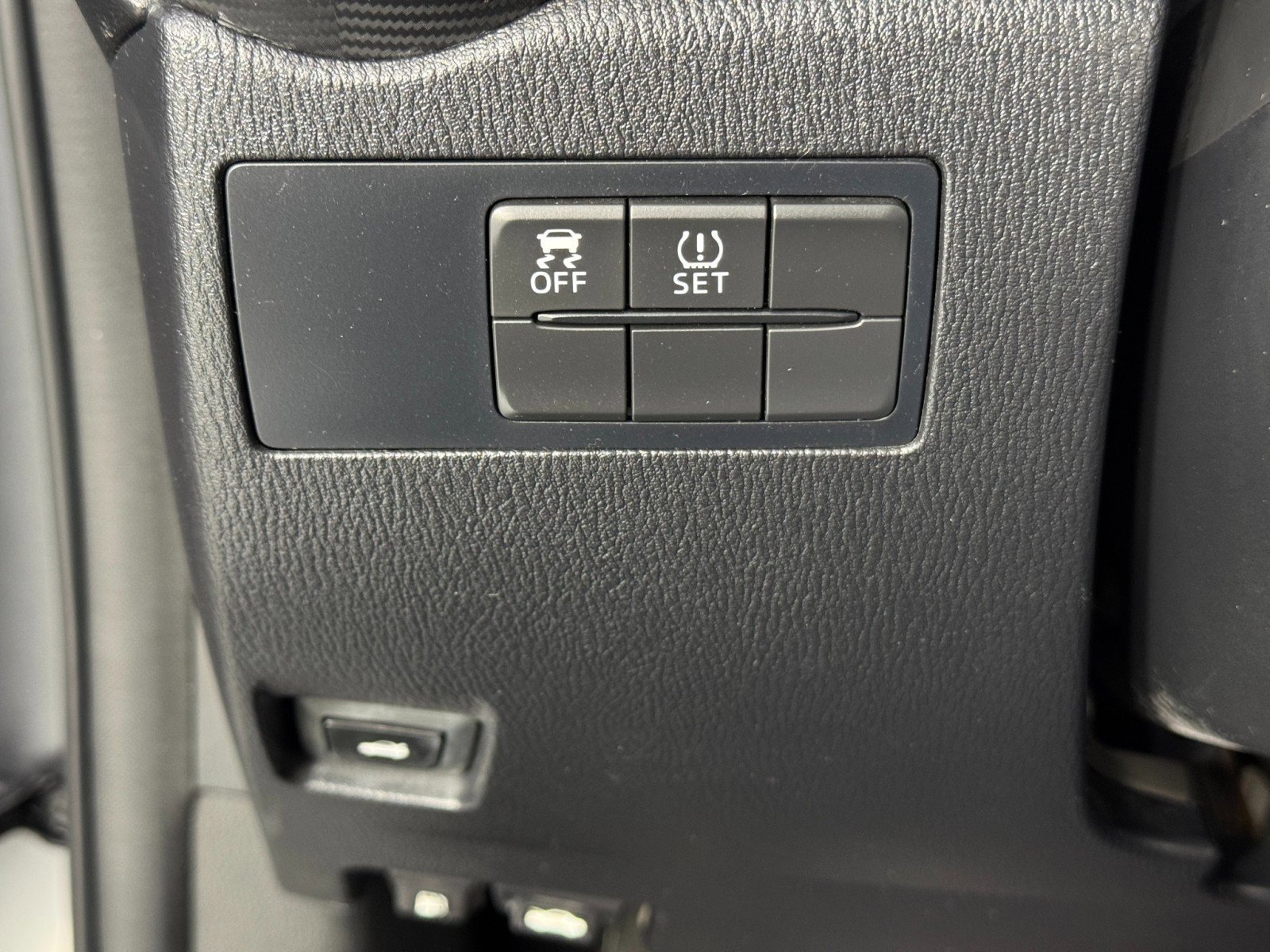 Used 2016 Scion iA image 16