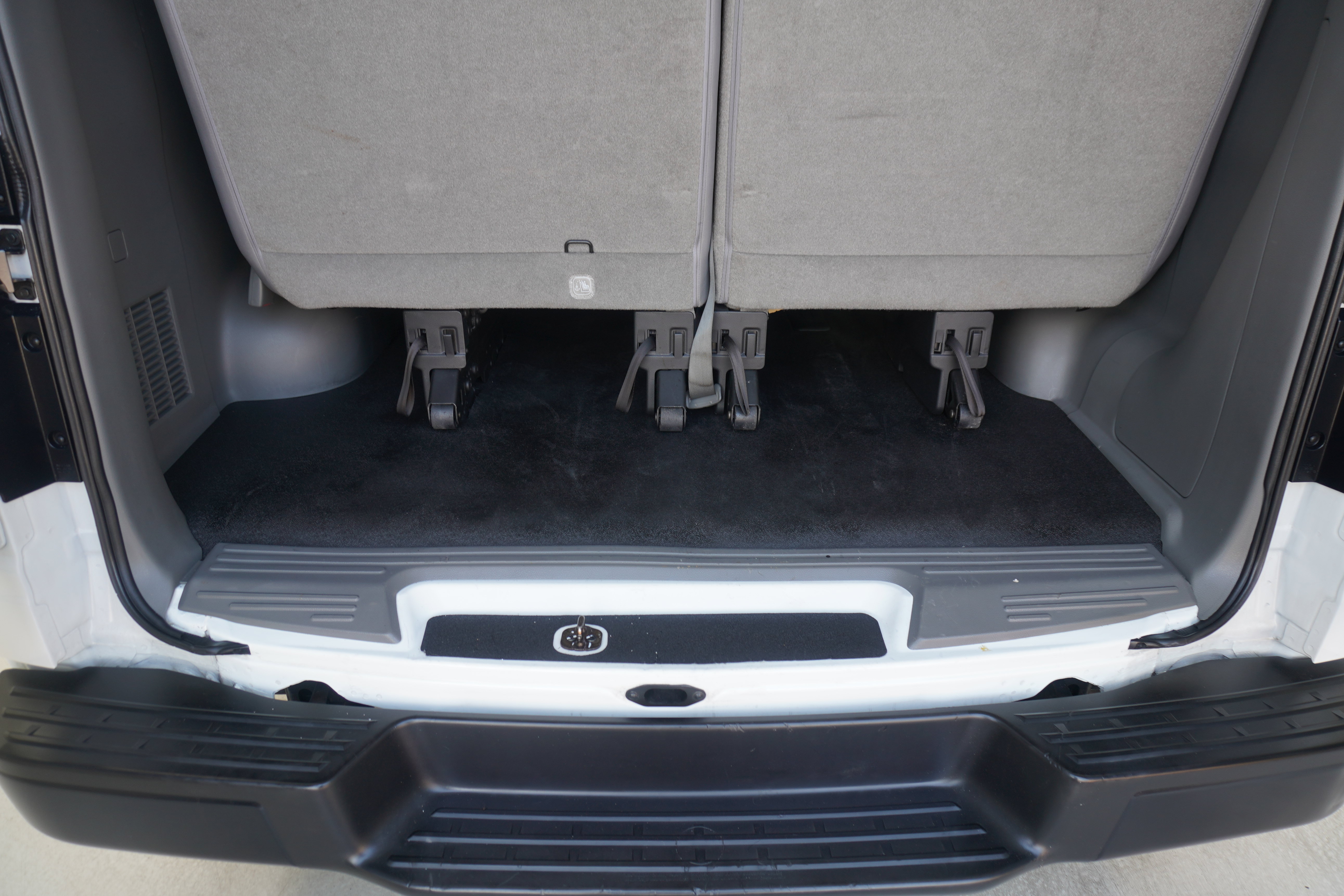 Used 2016 Nissan NV 3500 S w/ Power Package RWD image 19