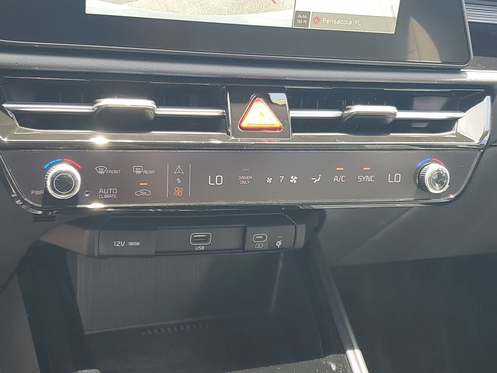 New 2026 Kia Niro EX FWD image 19