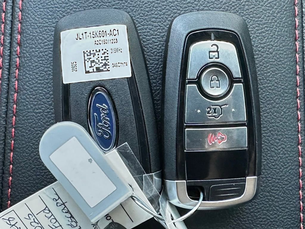 New 2025 Ford Escape ST-Line w/ Tech Pack #1 image 52