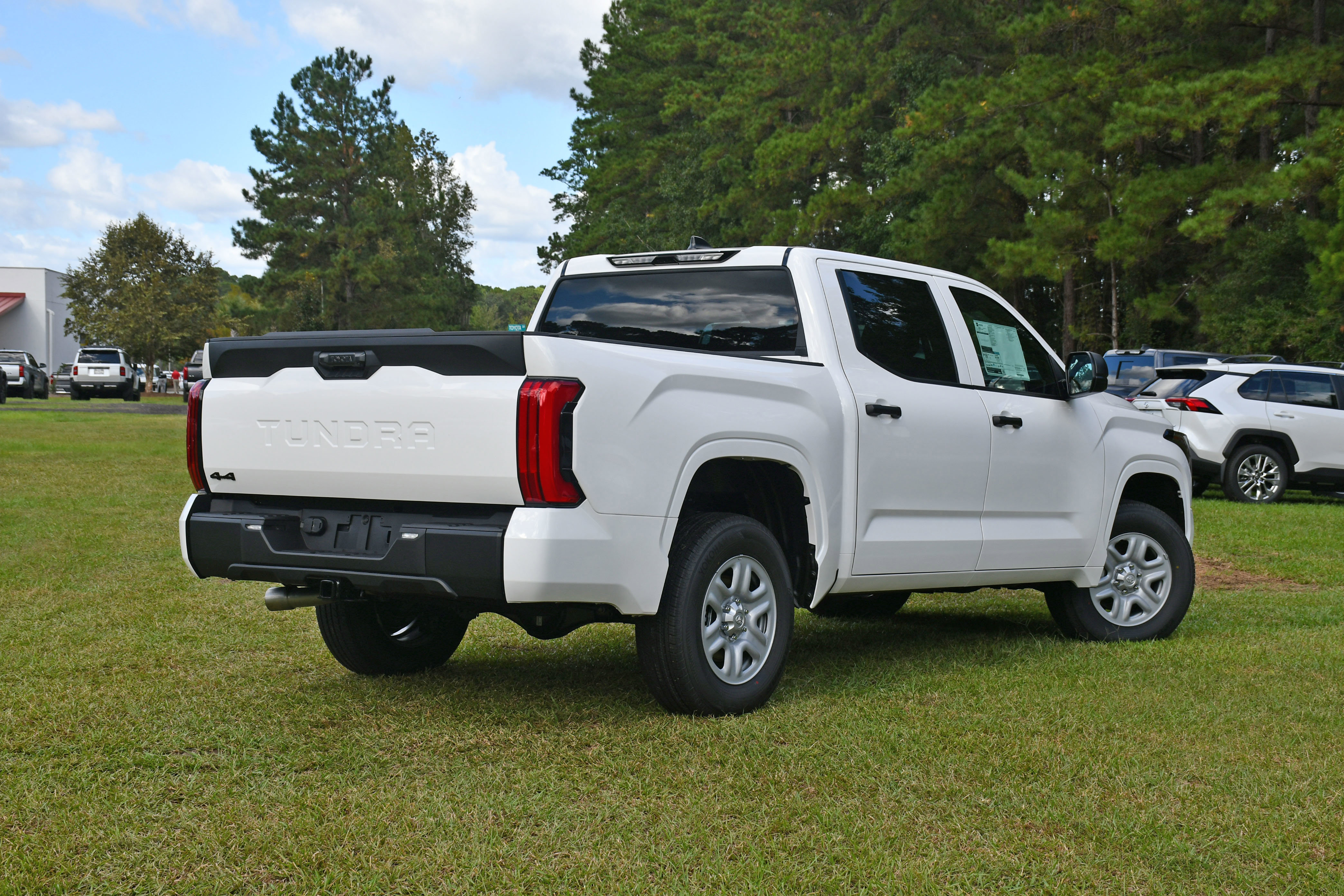 New 2026 Toyota Tundra SR image 2