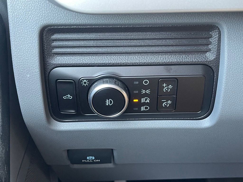 New 2026 Ford F250 XL w/ XL Chrome Package image 15