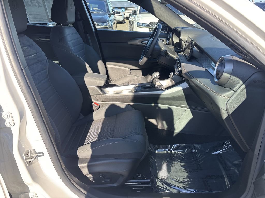 Used 2024 Alfa Romeo Tonale Ti image 15