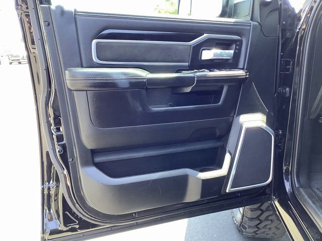 Used 2019 RAM 2500 Laramie image 9