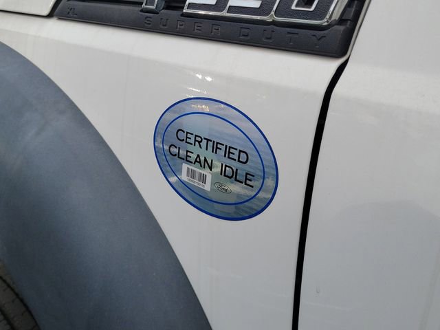 Used 2015 Ford F550 2WD Regular Cab Super Duty image 8