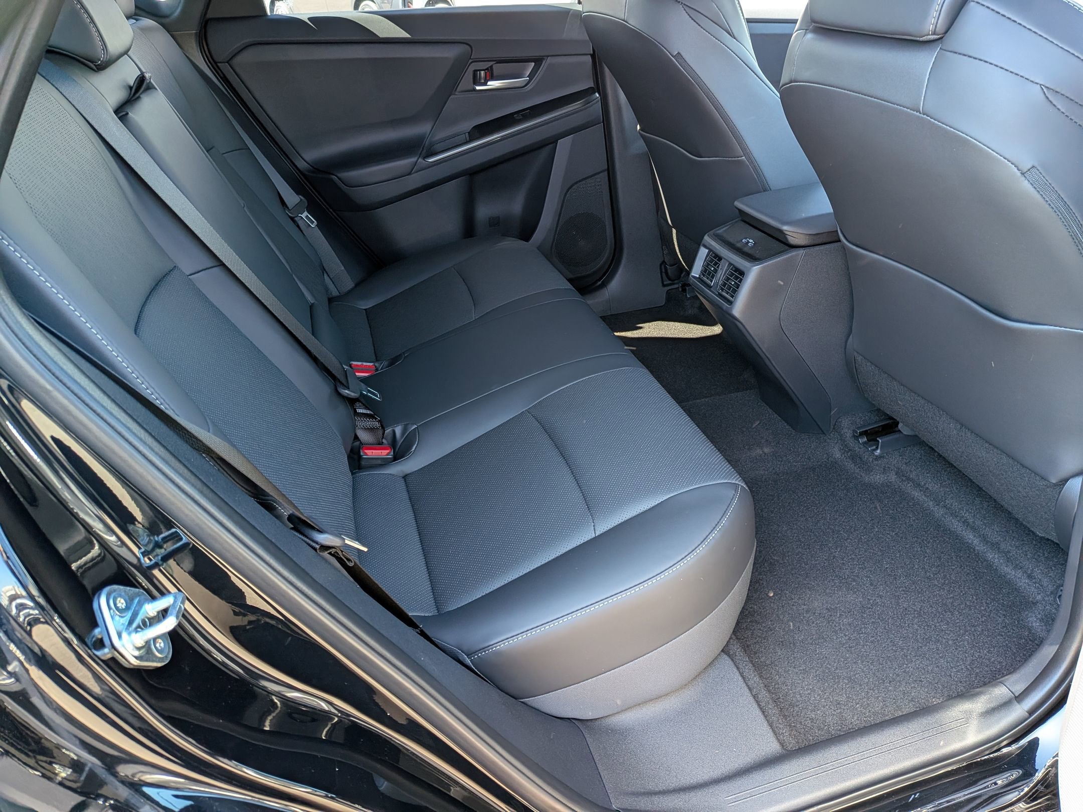 New 2026 Subaru Solterra Premium AWD/4WD image 23