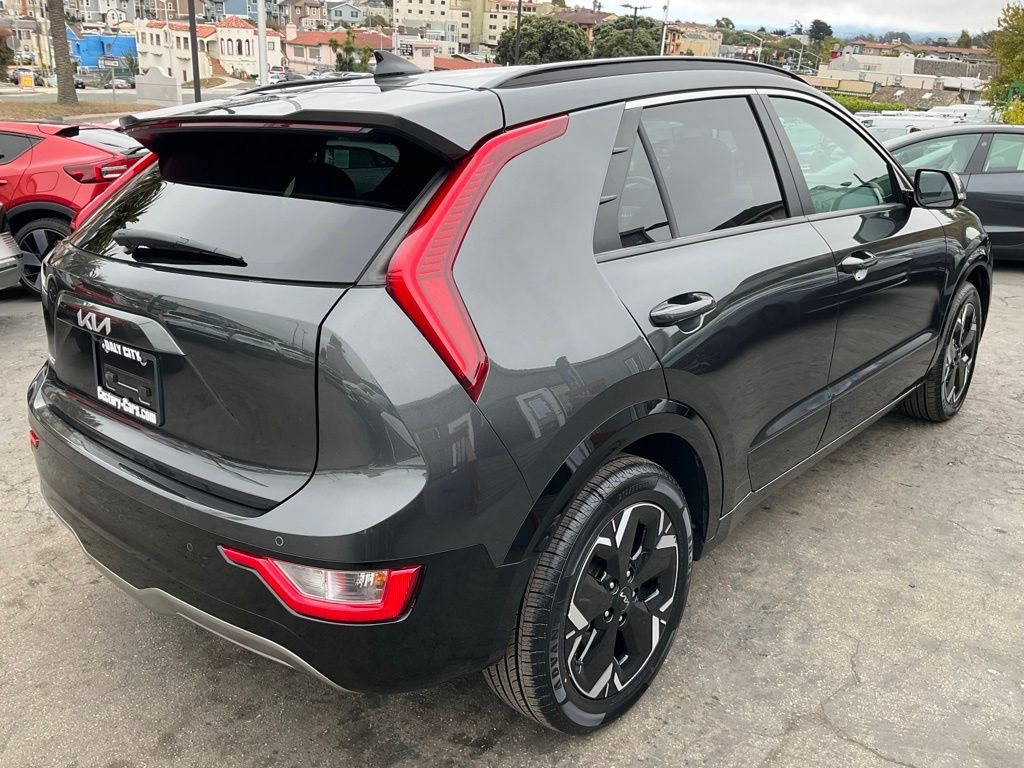 Used 2023 Kia Niro Wind FWD image 72