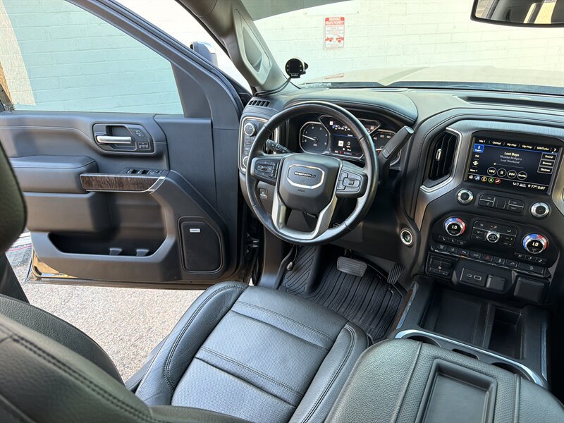 Used 2020 GMC Sierra 2500 Denali AWD/4WD image 39