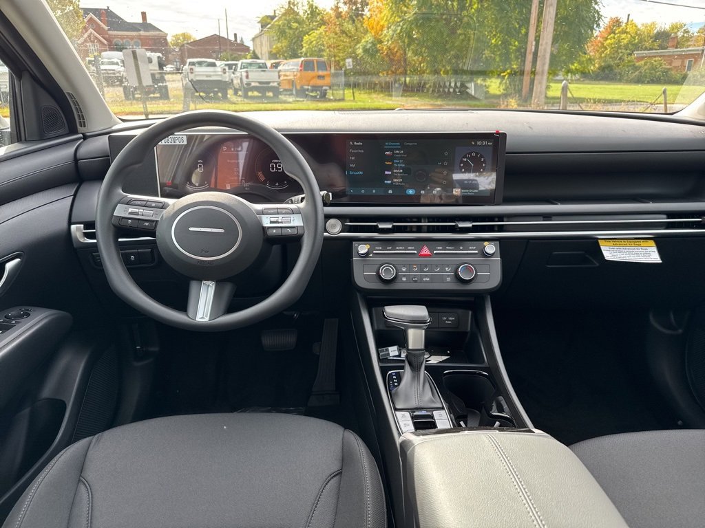 New 2026 Hyundai Tucson SE image 17