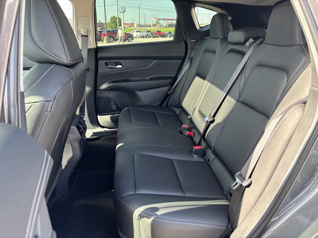 New 2025 Nissan Murano SL AWD/4WD image 17