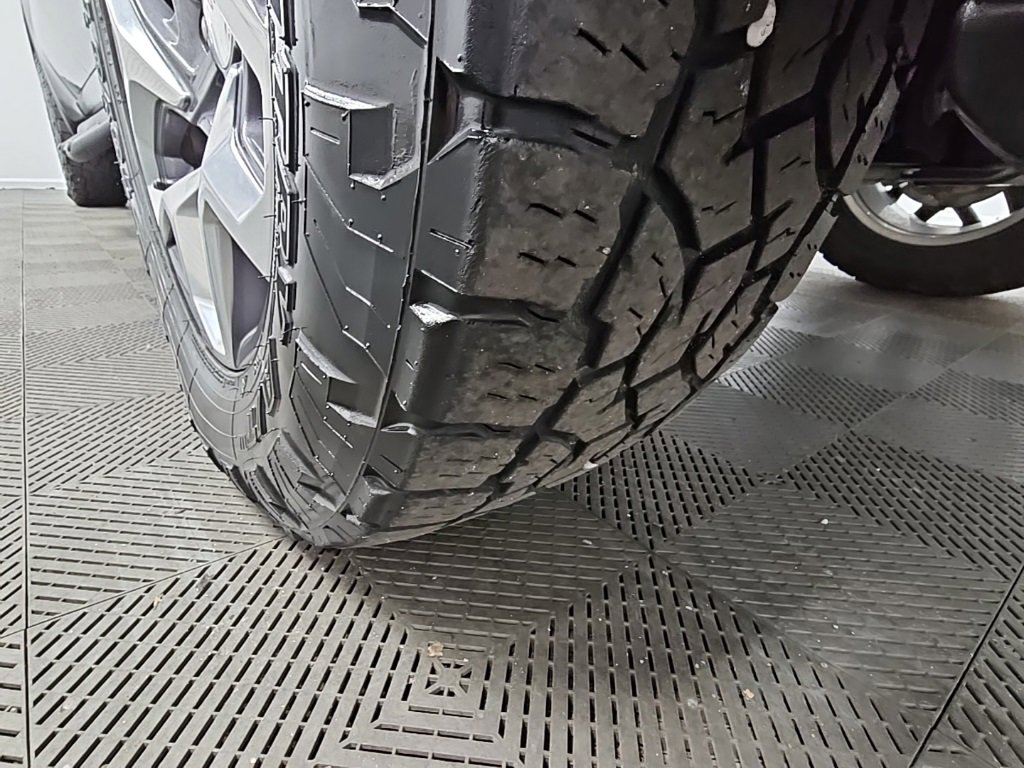 Certified 2022 GMC Sierra 1500 SLT image 47