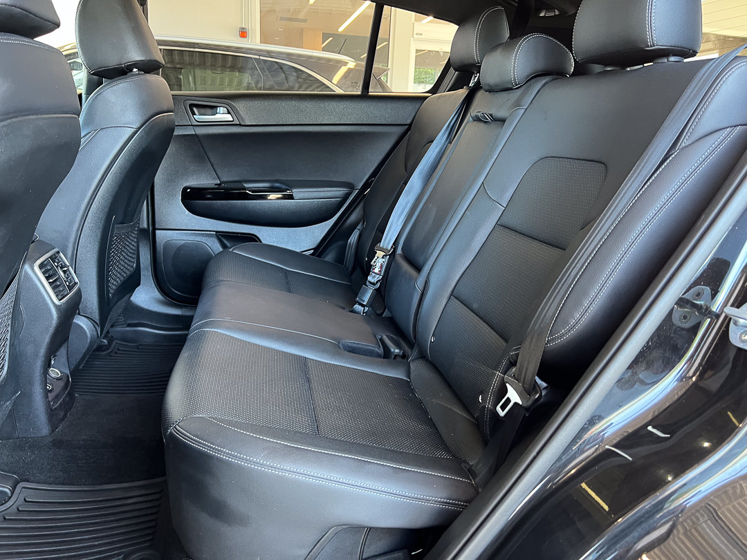 Used 2020 Kia Sportage S w/ S Premium Package AWD/4WD image 23