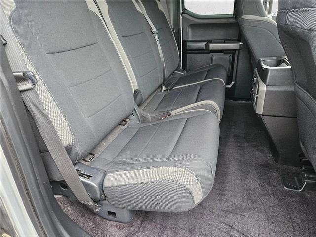 Used 2017 Ford F150 Raptor w/ Exterior Graphics Package image 19