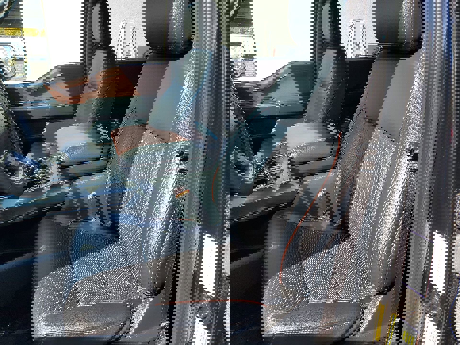 Used 2022 Ford F150 Lariat w/ Equipment Group 502A High image 67