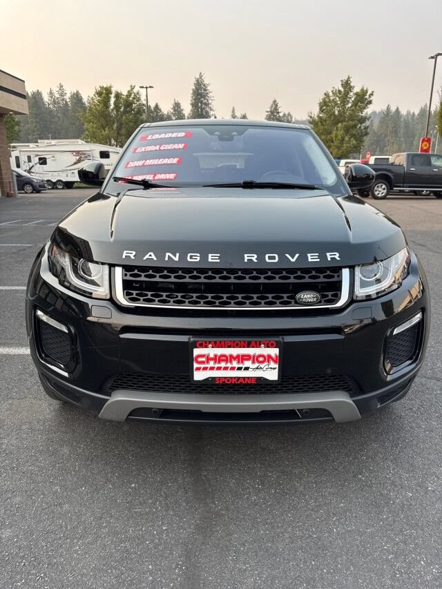 Used 2018 Land Rover Range Rover Evoque SE Premium AWD/4WD image 2