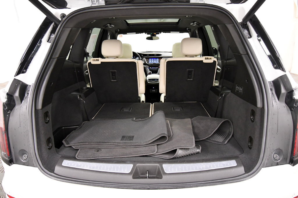 Used 2023 Cadillac XT6 Sport AWD/4WD image 7