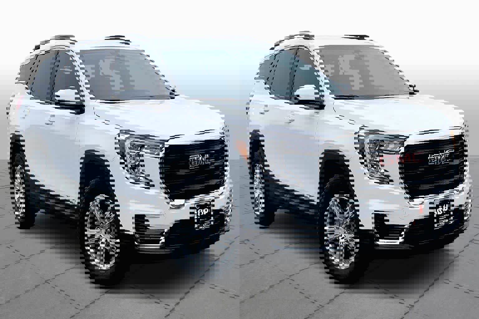 Certified 2022 GMC Terrain SLE w/ Driver Convenience Package image 2