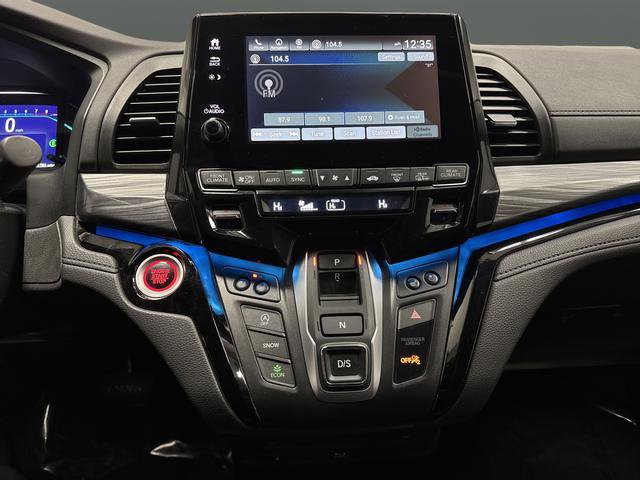 Used 2023 Honda Odyssey Elite image 9