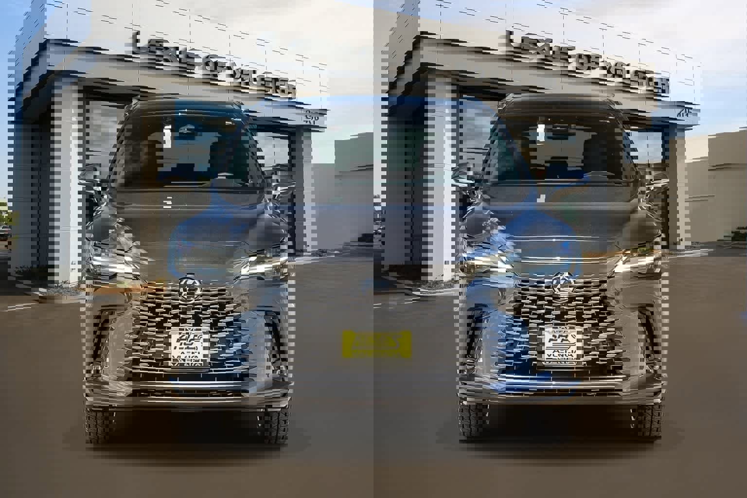 New 2026 Lexus RX 450h Luxury AWD/4WD image 6