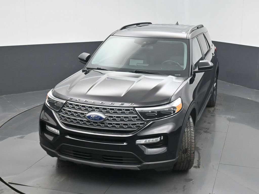 Used 2022 Ford Explorer XLT w/ Equipment Group 202A image 45