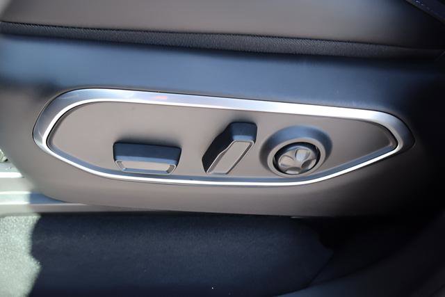 New 2026 Jeep Grand Wagoneer Limited image 22