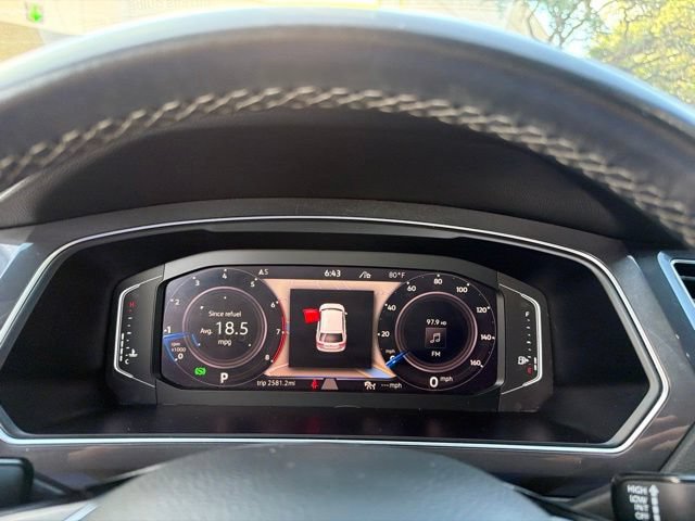 Used 2021 Volkswagen Tiguan SEL Premium R-Line AWD/4WD image 9