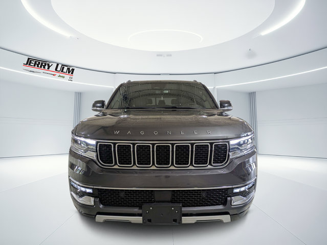 Certified 2024 Jeep Wagoneer L Series II AWD/4WD image 8