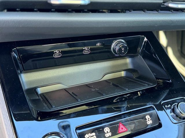 New 2025 Audi A5 2.0T Prestige image 24