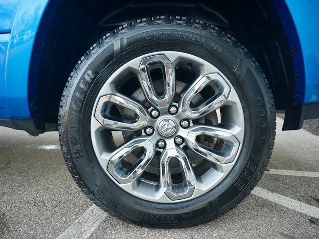 Used 2021 RAM 1500 Laramie w/ Sport Appearance Package image 31