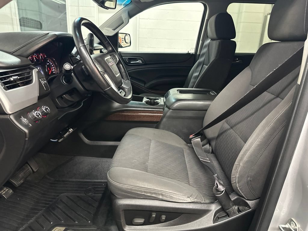 Used 2015 GMC Yukon XL SLE AWD/4WD image 18