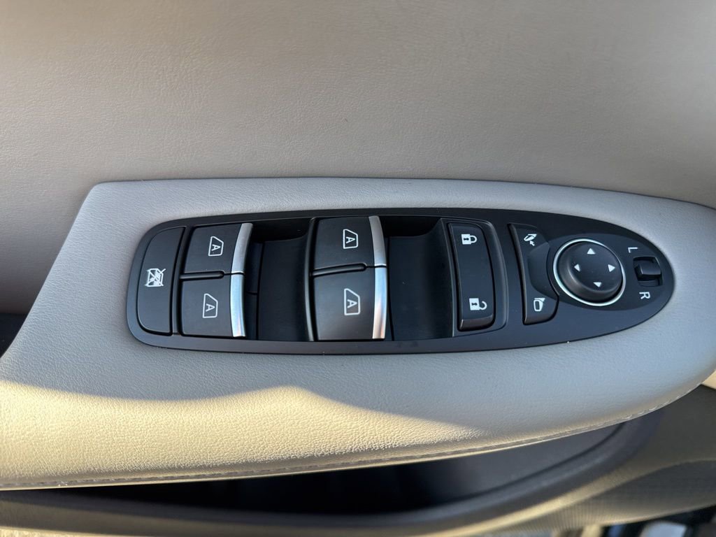 Used 2024 INFINITI QX50 Luxe image 29