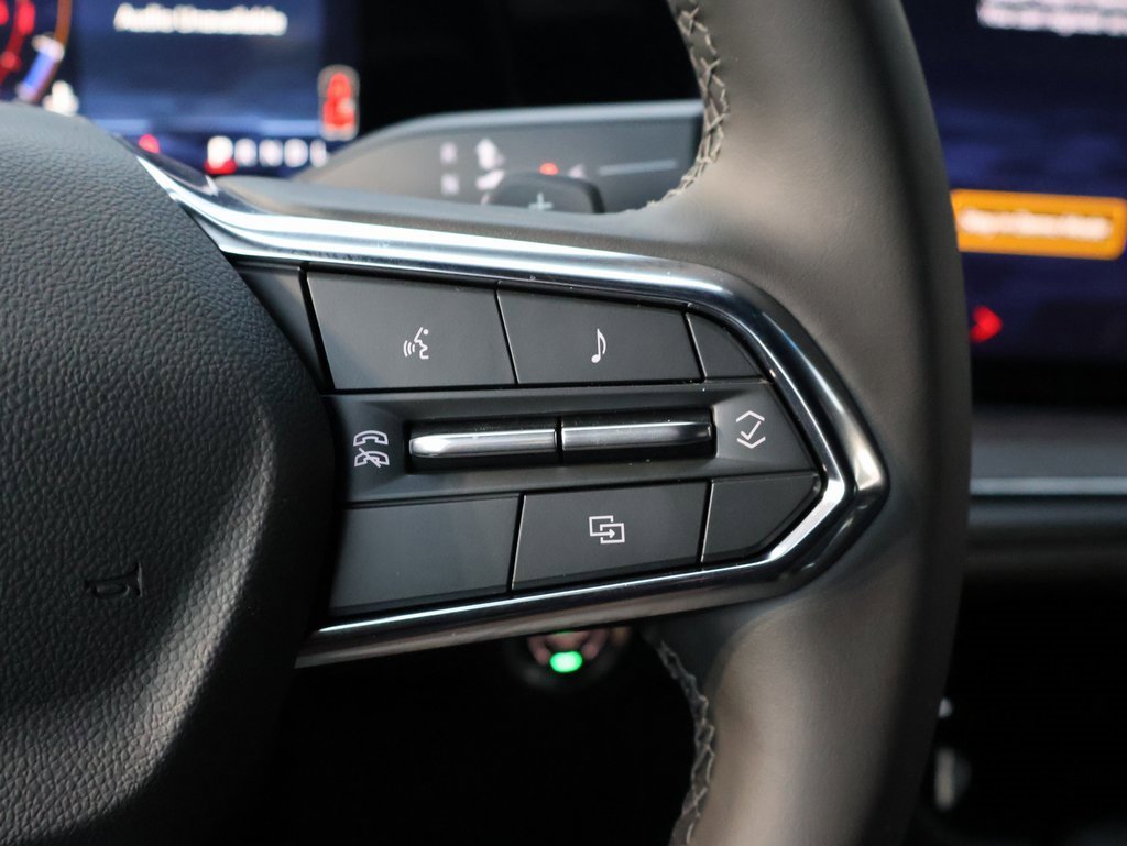 New 2026 Chevrolet Suburban LS image 19