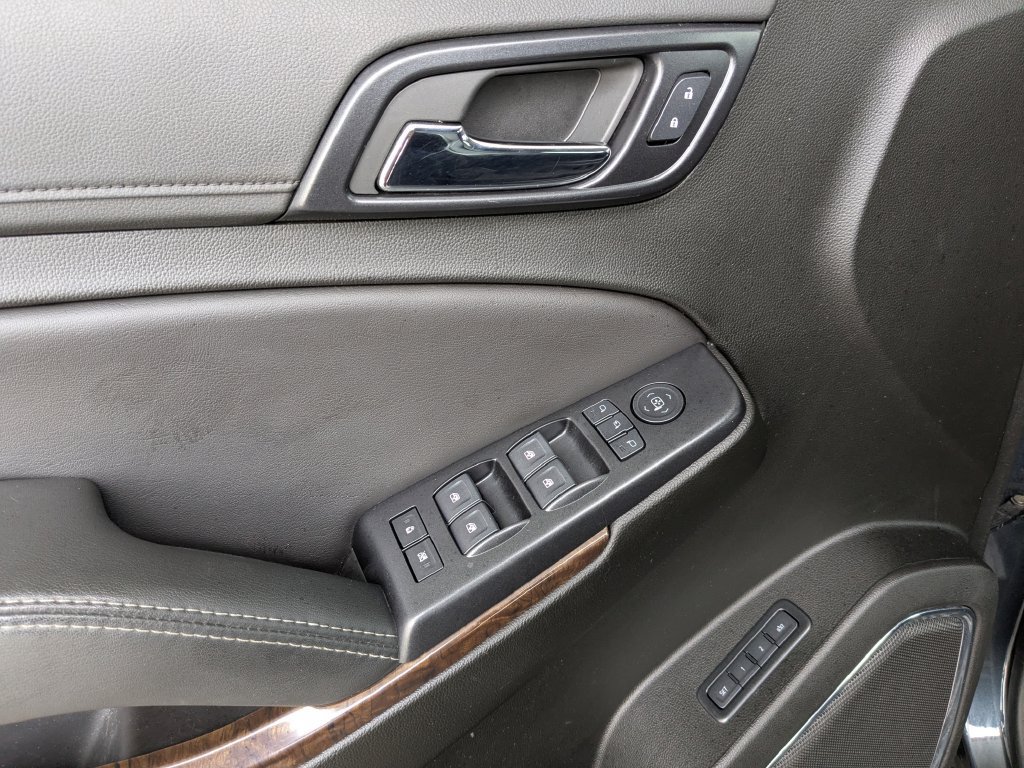 Used 2019 Chevrolet Tahoe LT w/ Luxury Package AWD/4WD image 26