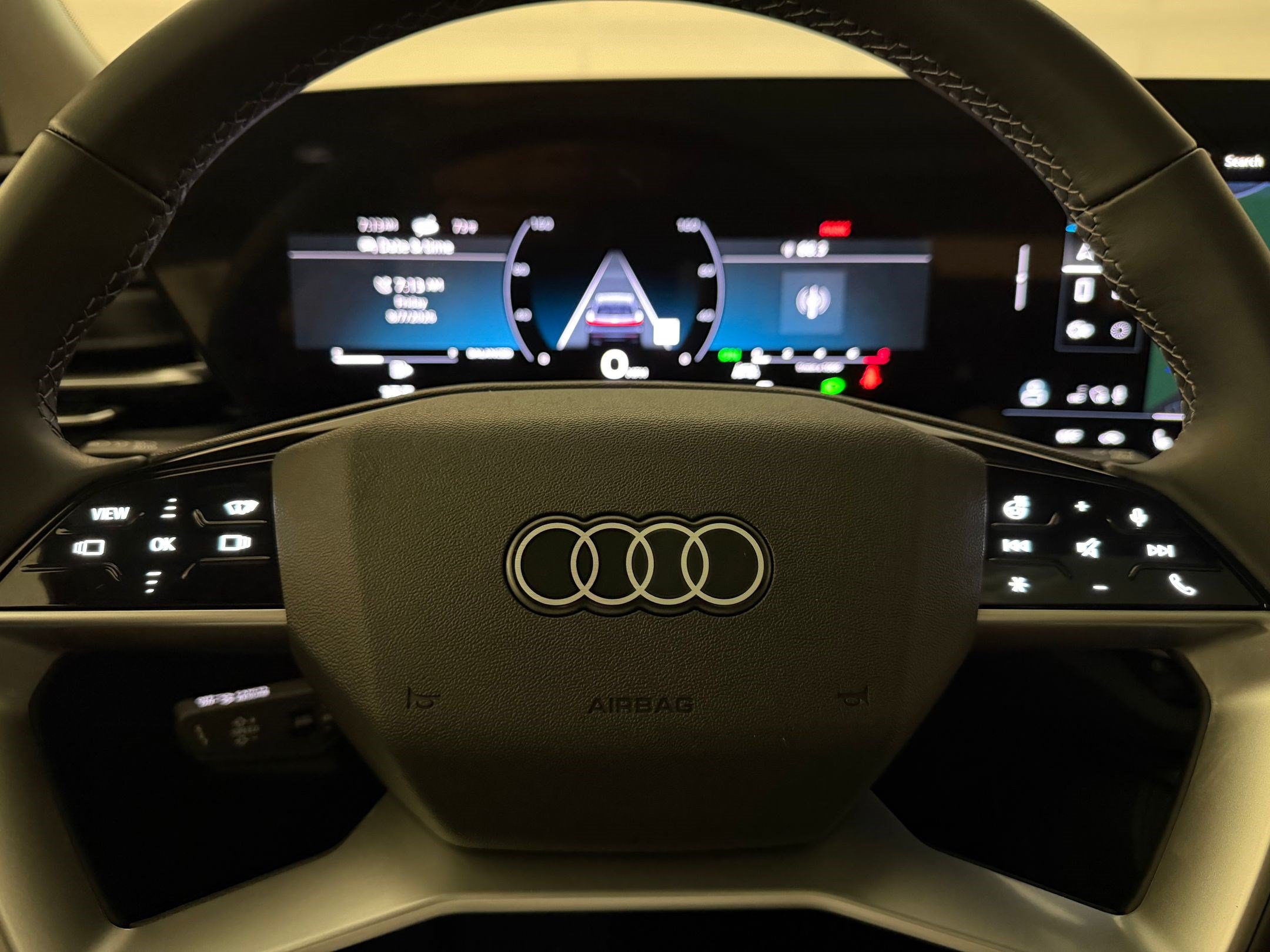 Used 2025 Audi Q5 Premium Plus w/ Premium Plus AWD/4WD image 11