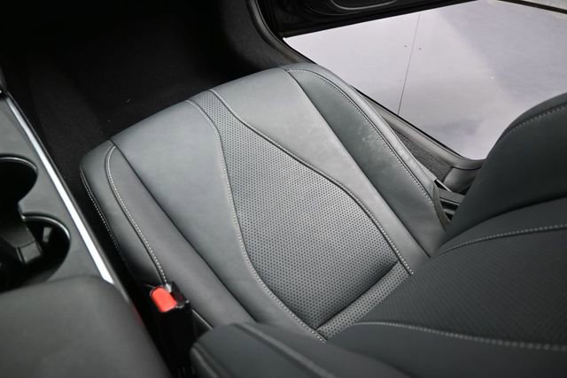 Used 2022 Acura TLX w/ Technology Package FWD image 13