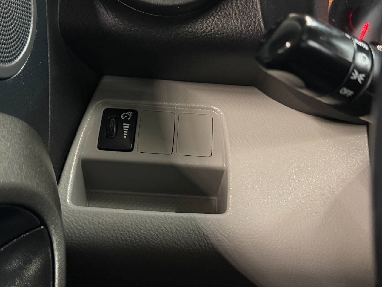 Used 2012 Toyota RAV4 Limited w/ Premium Plus Value Pkg image 41