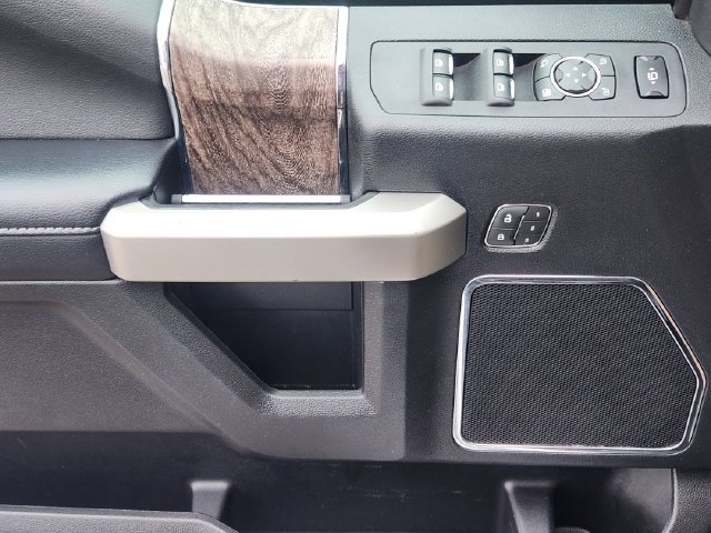 Certified 2019 Ford F250 Lariat w/ Lariat Value Package AWD/4WD image 11