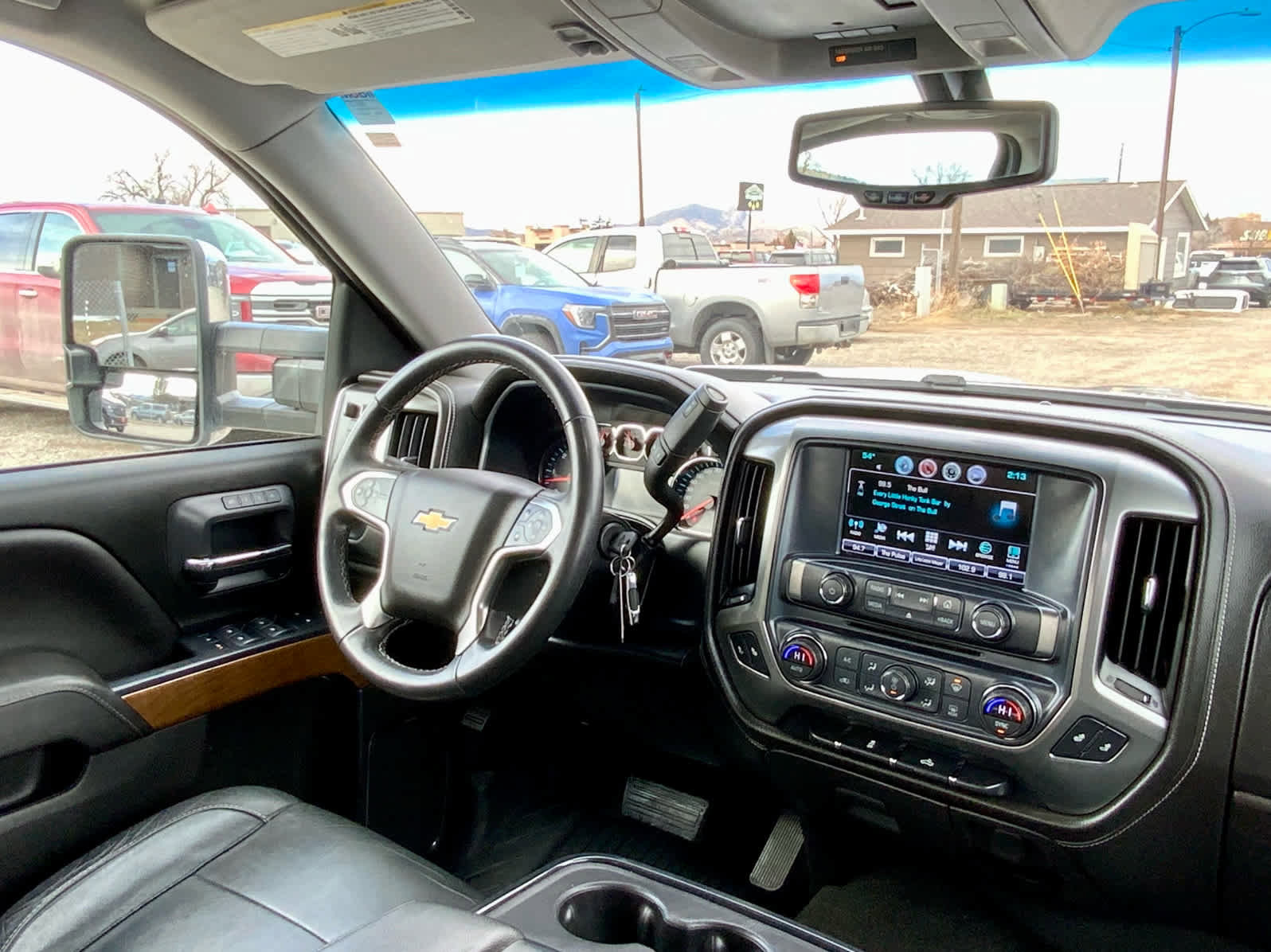 Used 2018 Chevrolet Silverado 1500 LTZ w/ Max Trailering Package image 38