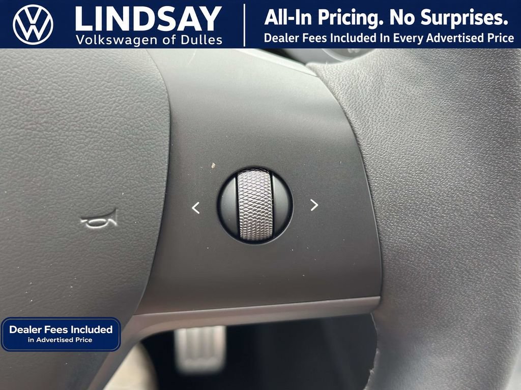 Used 2023 Tesla Model Y Performance AWD/4WD image 22