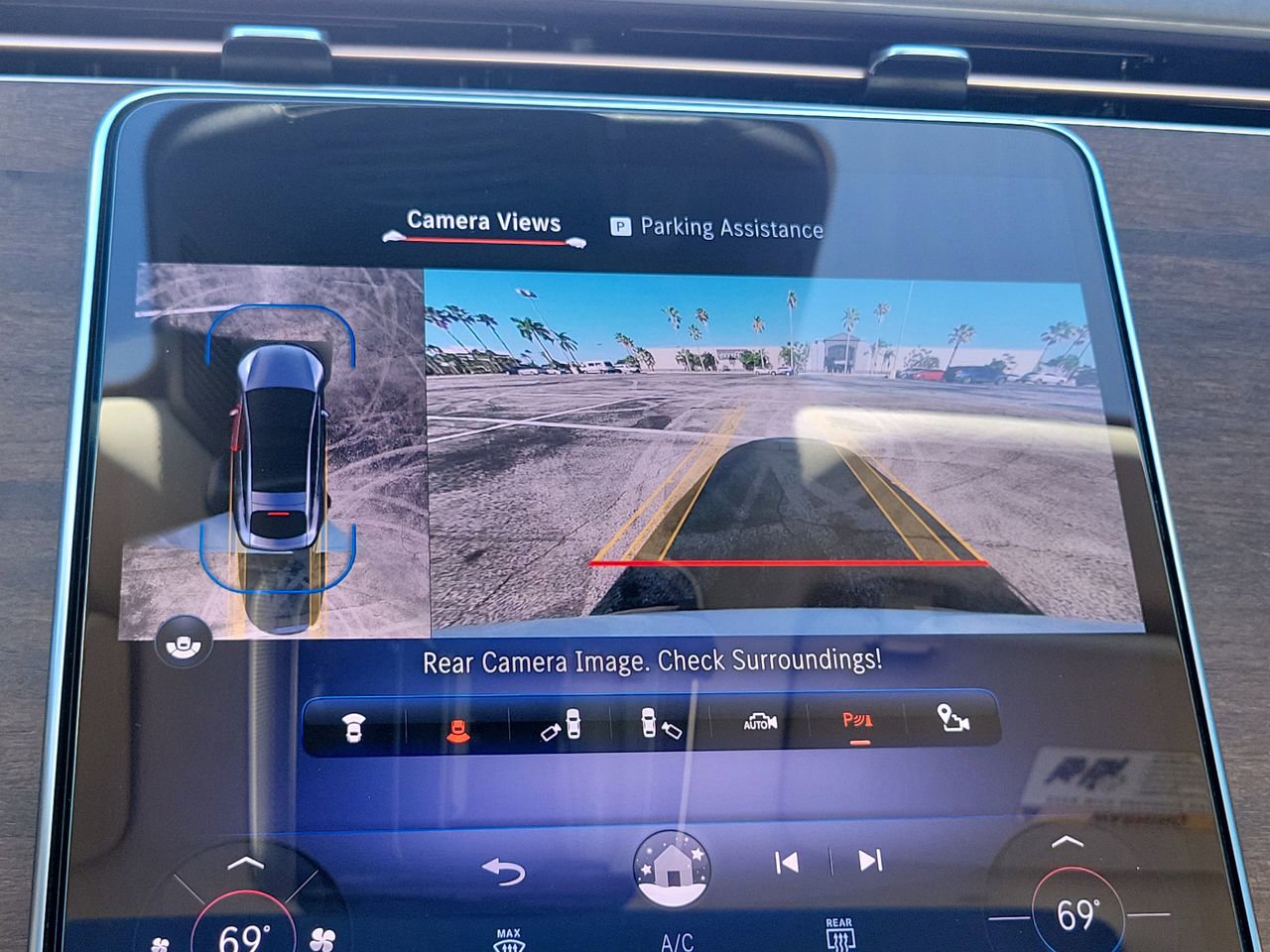 Certified 2022 Mercedes-Benz EQS 450+ 450 image 32