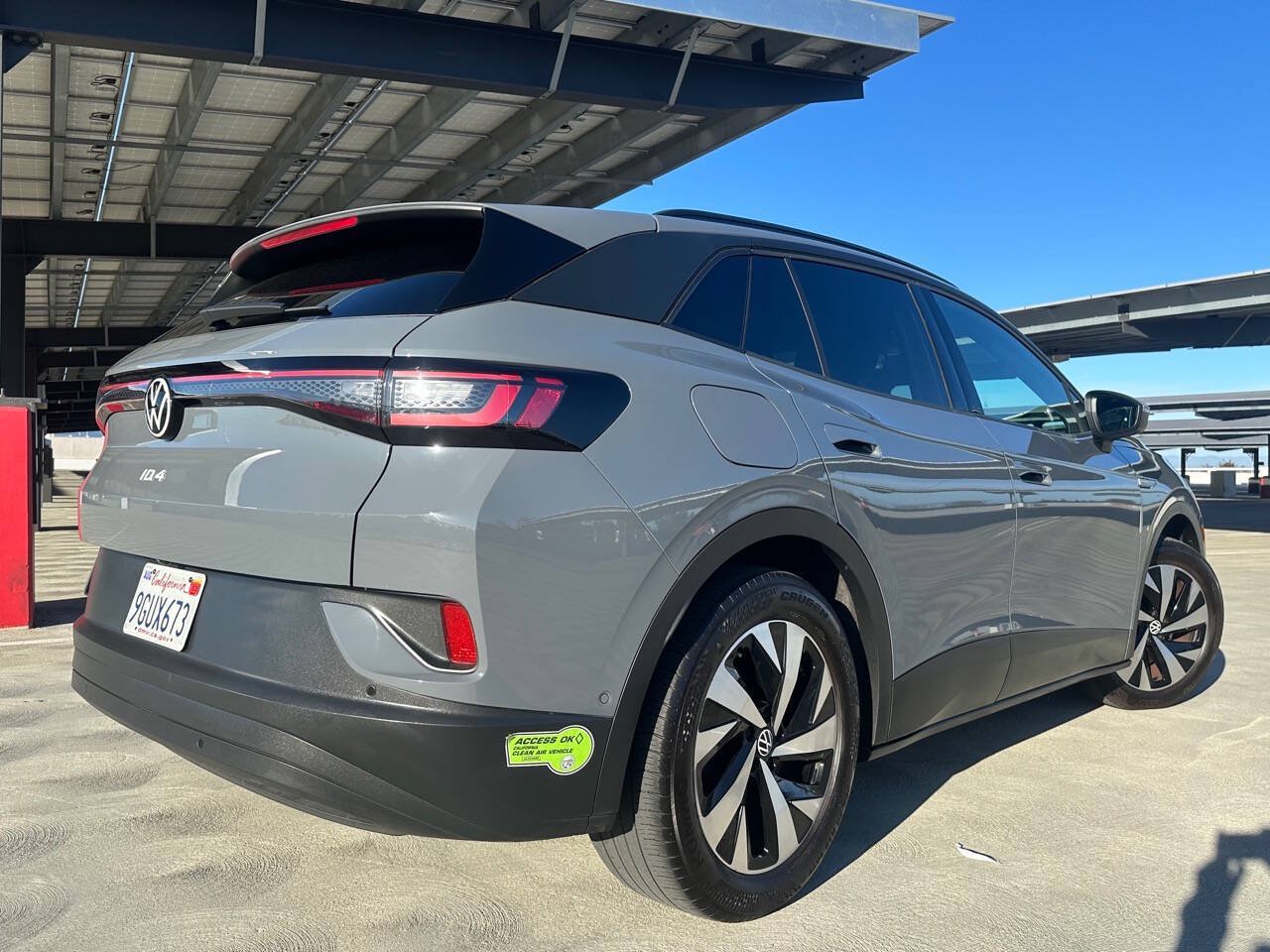 Used 2023 Volkswagen ID.4 Pro RWD image 8
