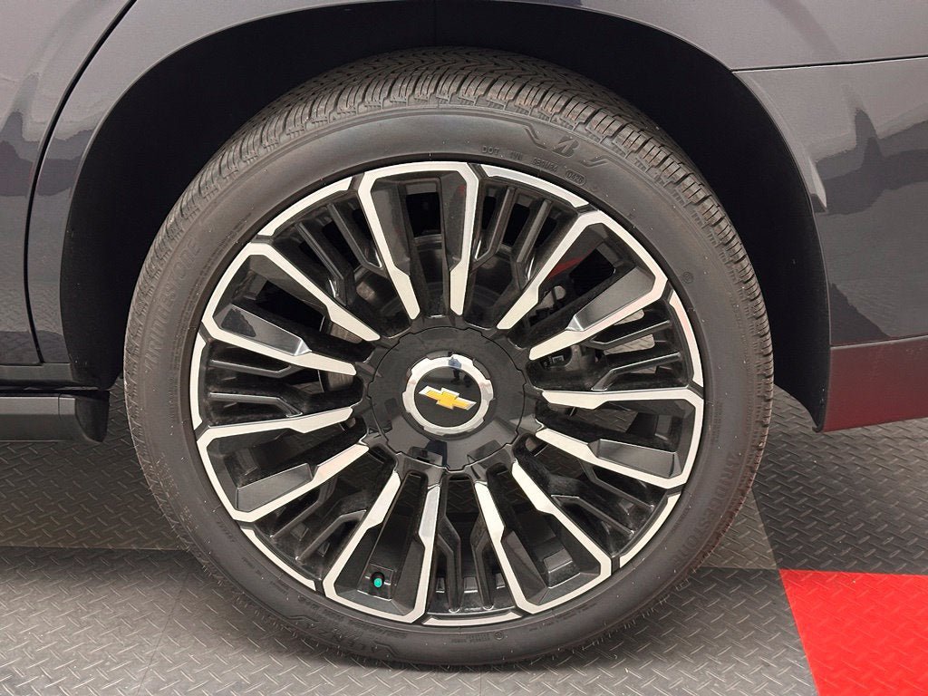 New 2026 Chevrolet Tahoe High Country AWD/4WD image 27